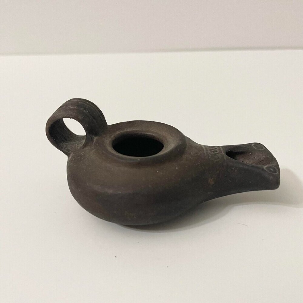 Vtg ROM Royal Ontario Museum Mini Oil Lamp Display Figurine 3.5 Inch Long